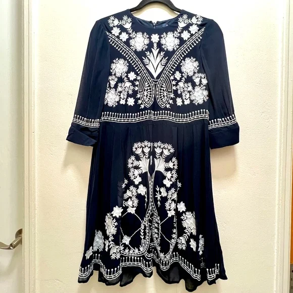 French Connection | Dresses | French Connection Womens Kiko Stitch Dress Sz  2 | Poshmark